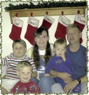 The Goodson's - 12 Dec 99, Merry Christmas